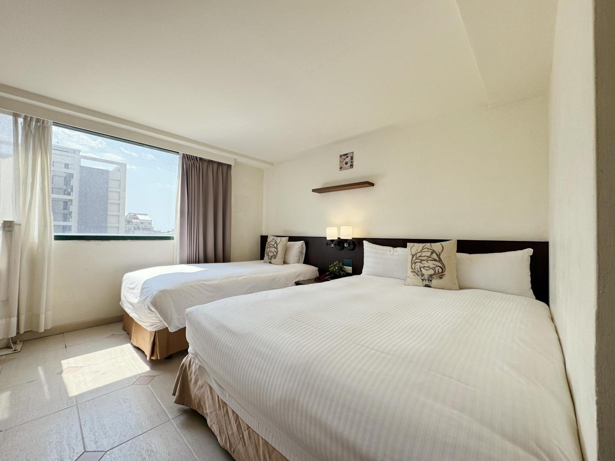 Finders Hotel Hualien Da-Tong Exteriör bild