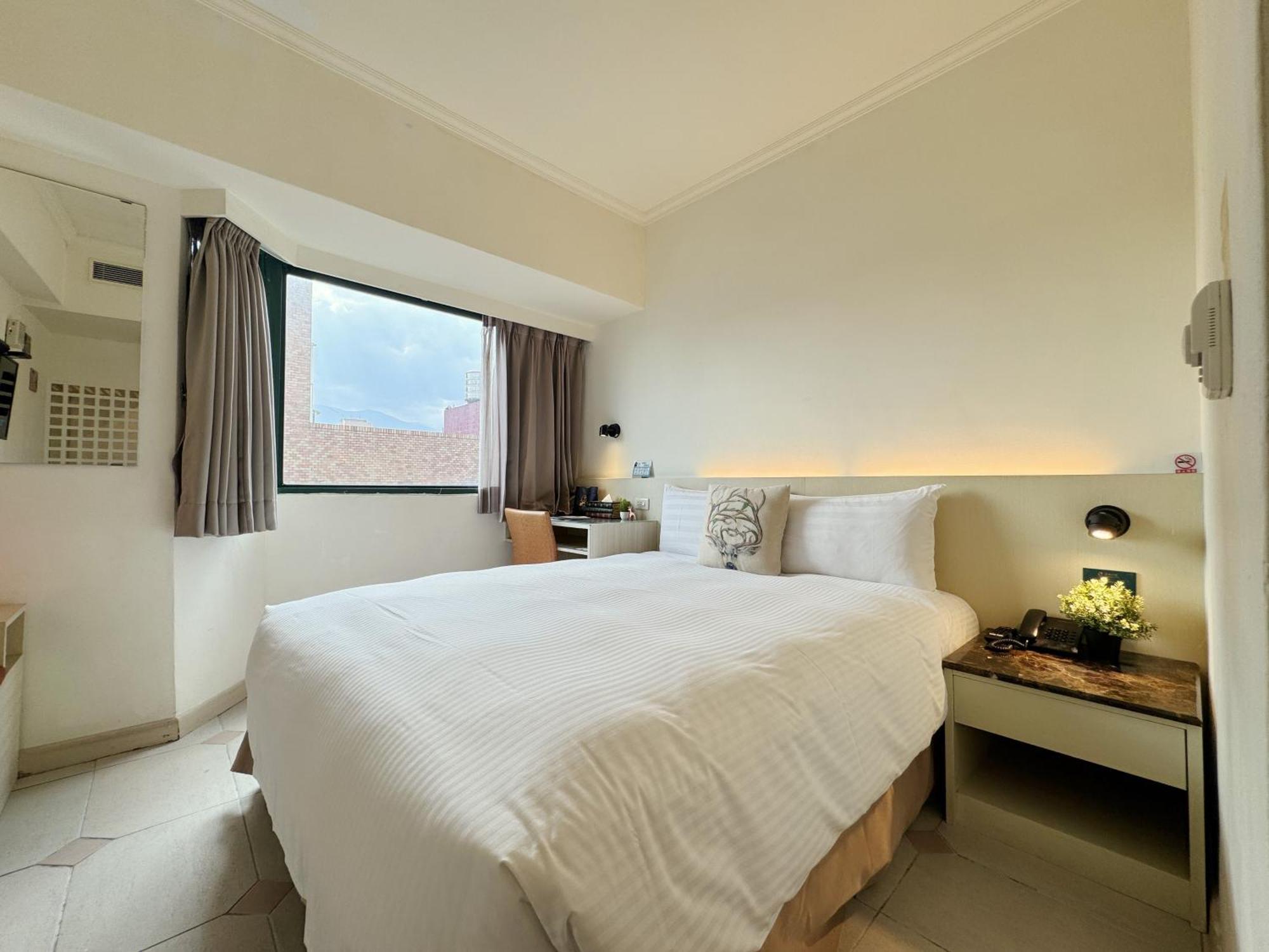 Finders Hotel Hualien Da-Tong Exteriör bild