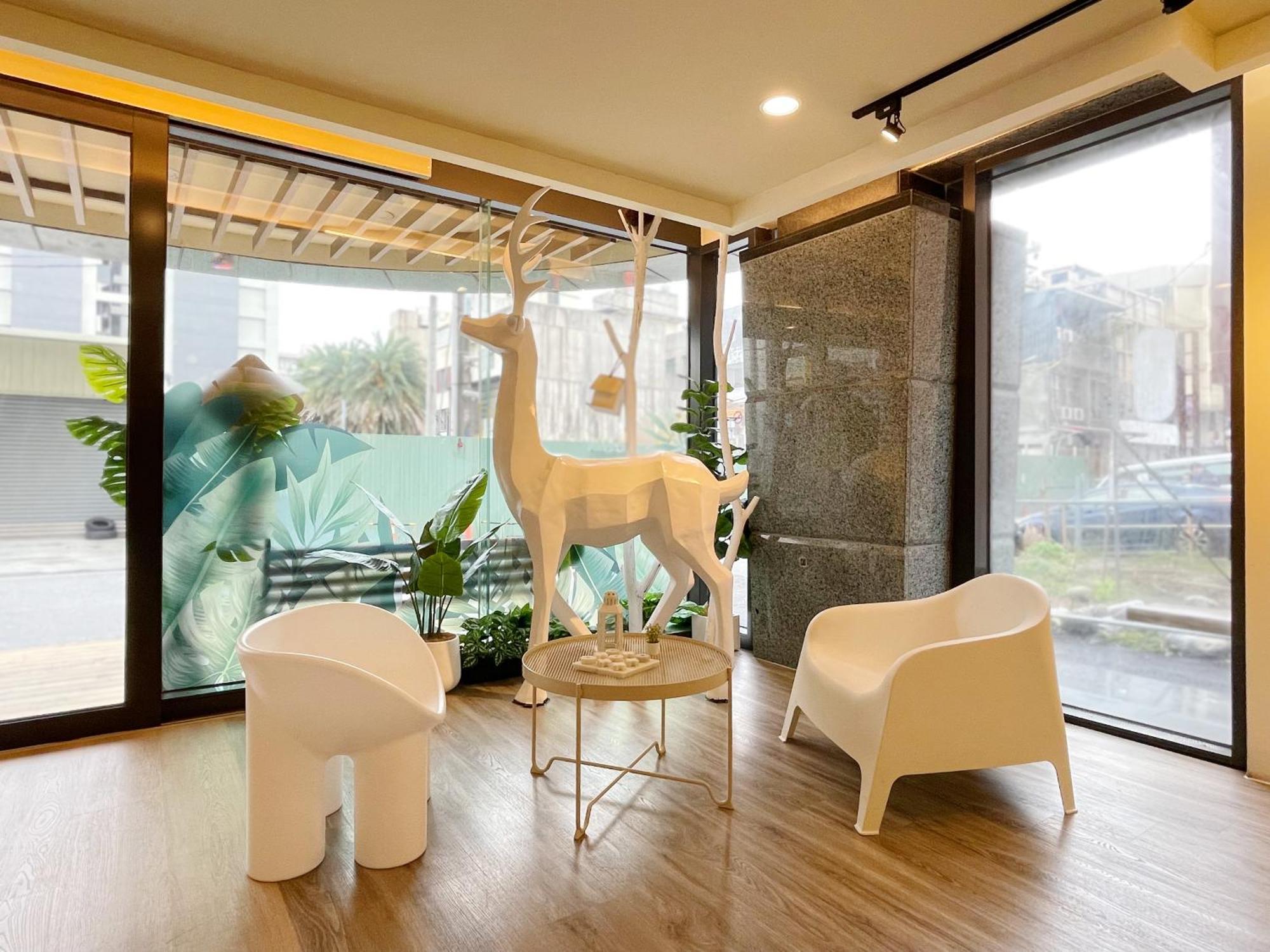 Finders Hotel Hualien Da-Tong Exteriör bild
