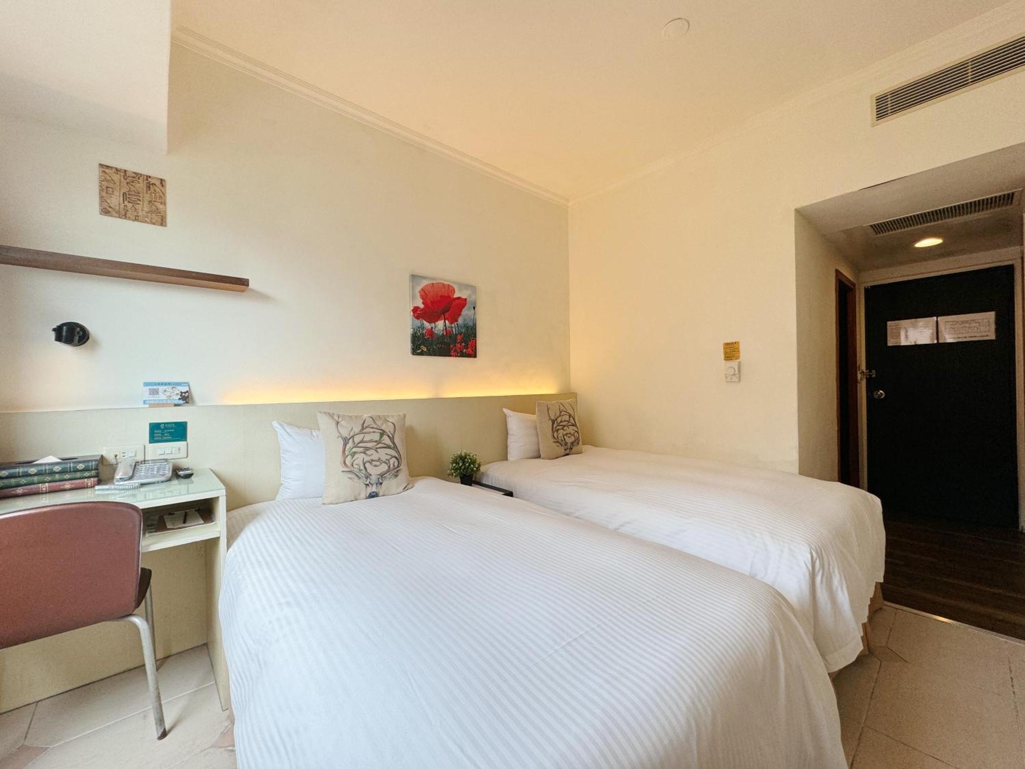 Finders Hotel Hualien Da-Tong Rum bild